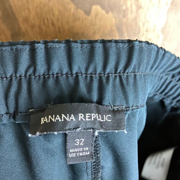 Banana Republic Mens Pants Black Motion Tech Hybrid Athleisure Joggers 32 - Picture 4 of 11